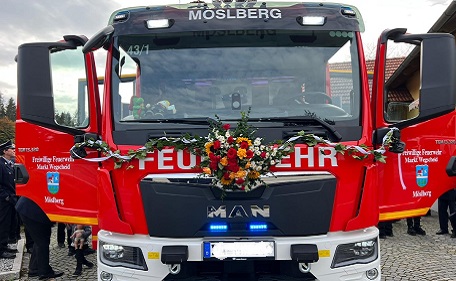 Neues Fahrzeug für die FFW Möslberg