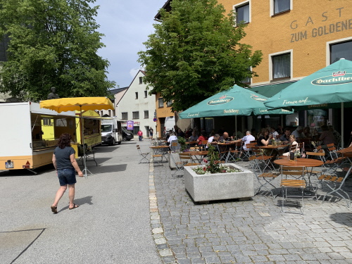 Auch in der Kirchstra&szlig;e gibts noch was